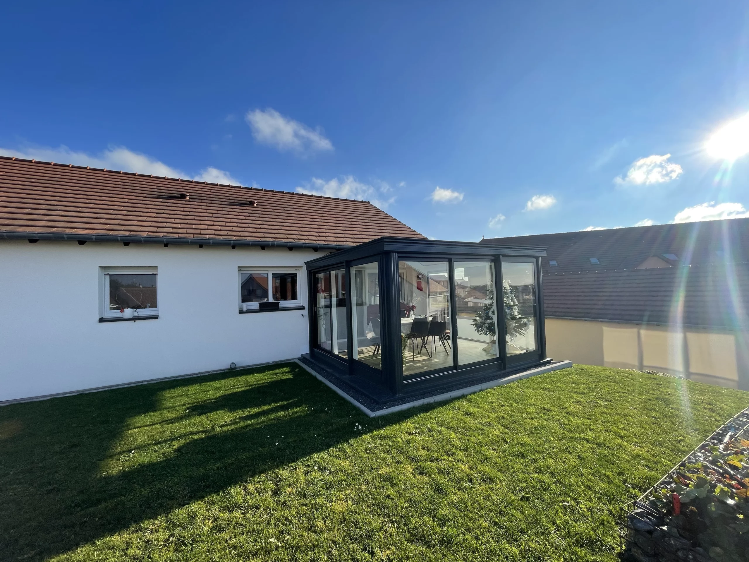 Espace Habitat Grand Est Menuiserie intérieure - Pergola bioclimatique automatique aluminium Forbach Saint Avold Metz - Thionville Nancy 3